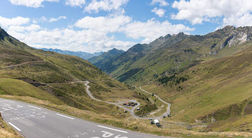 Les cols de légende à vélo dans les Hautes-Pyrénées